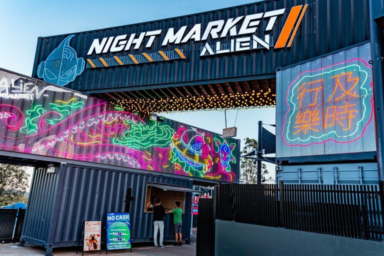Alien Night Market – More Life Support Services